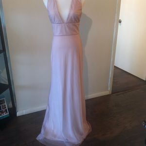 BCBGMAXAZRIA Claudea V-Neck Column Gown